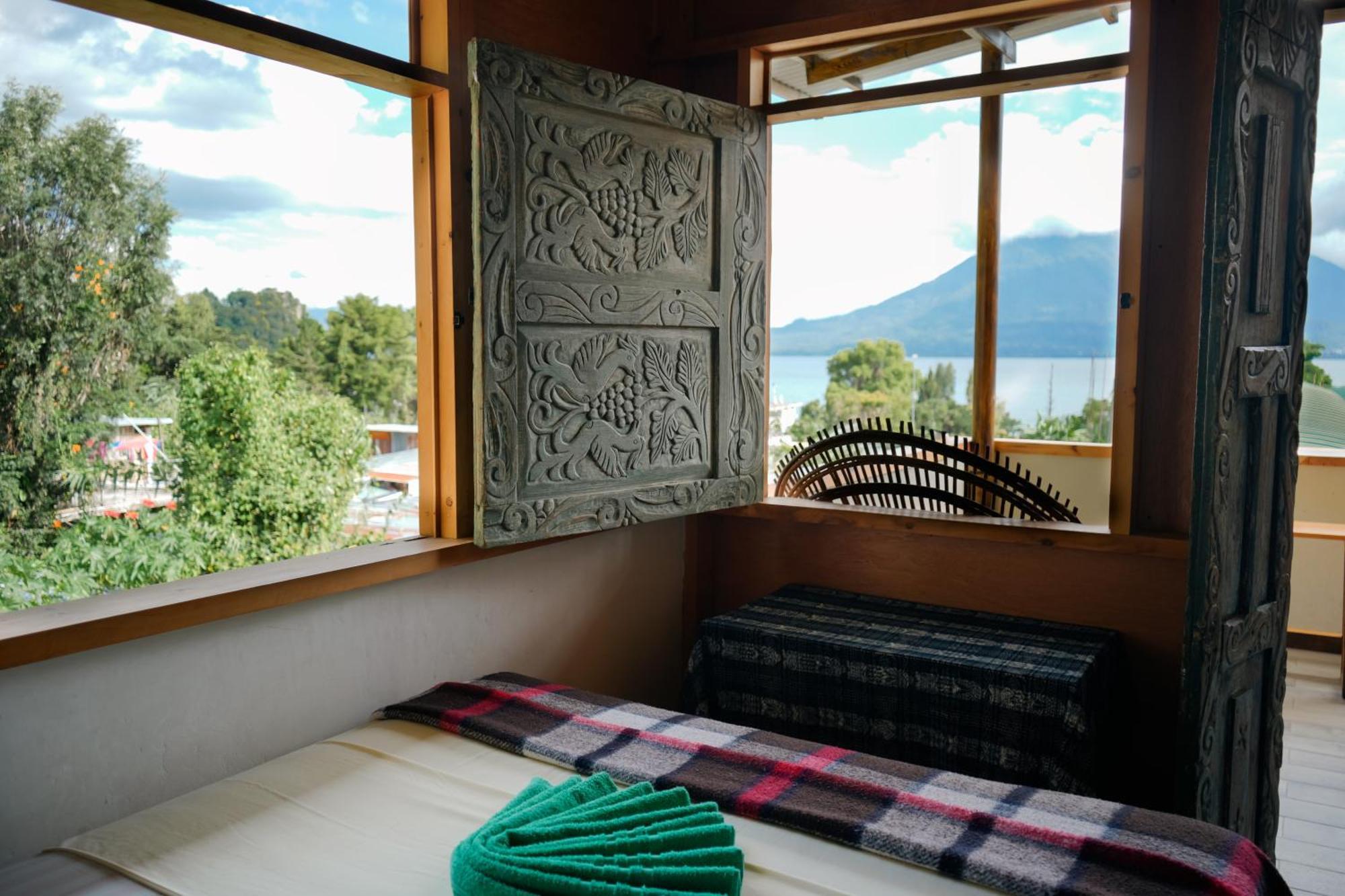 Хостел Casa Madera Сан-Маркос-ла-Лагуна Экстерьер фото